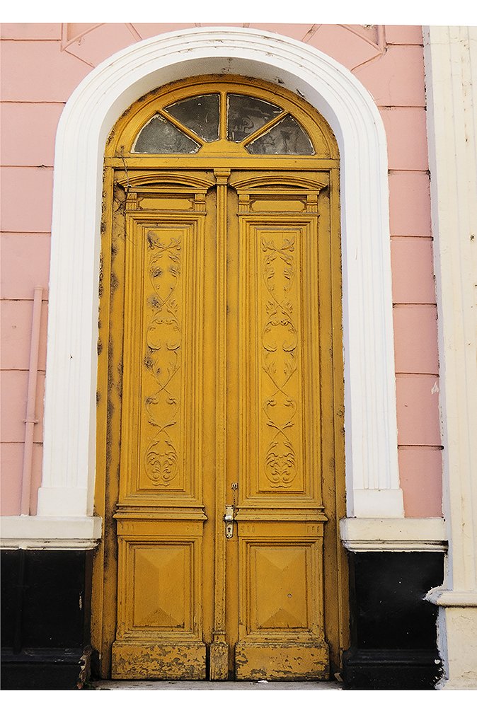 5f048265962b1_puerta-amarilla.jpg